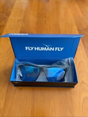 Hoka Sunglasses | Black Frame | Blue Mirrored Polarized UV Lenses | NWOT